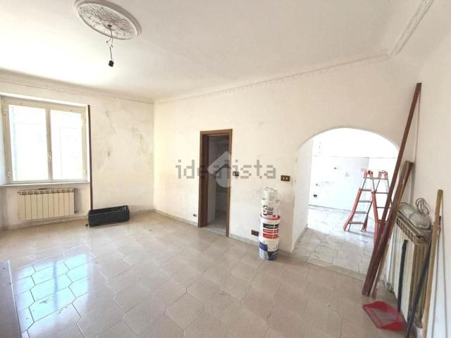 Appartamento in vendita di 83 m² in Via Vittorio Veneto, 36