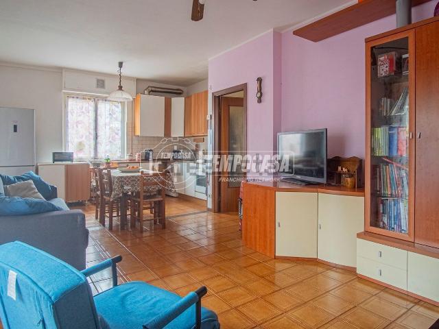 Appartamento in vendita di 83 m² in Via XXV Aprile