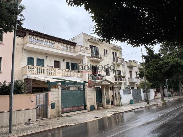 Appartamento in vendita di 83 m² in Via A. dell&apos Abate, 16