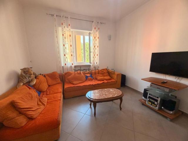 Appartamento in vendita di 83 m² in Via Aosta, 50