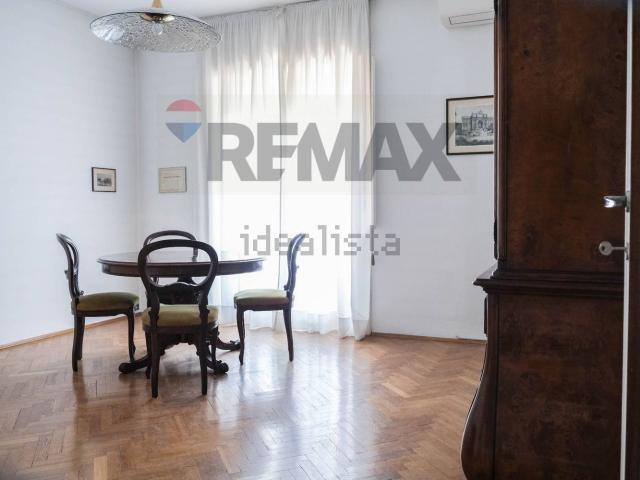 Appartamento in vendita di 83 m² in Via Ambrogio Alciati, 11
