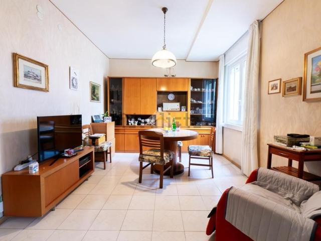 Appartamento in vendita di 83 m² in Via Antonio Rosmini