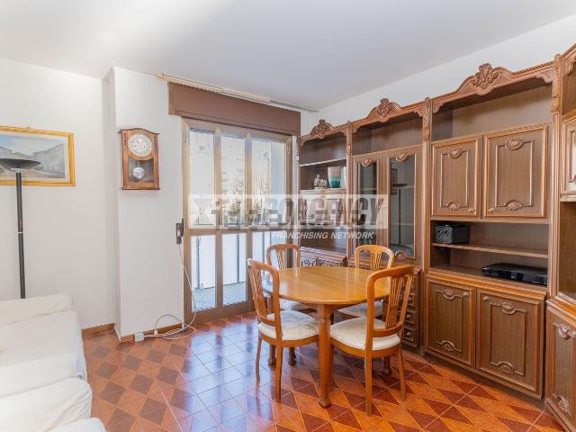 Appartamento in vendita di 83 m² in Via Arturo Graf
