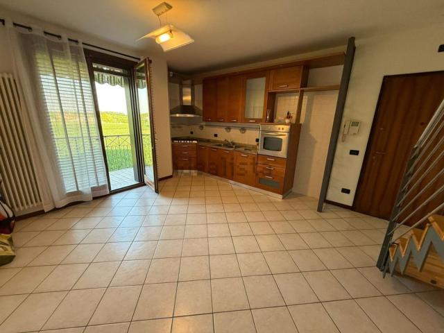 Appartamento in vendita di 83 m² in Via Comelico