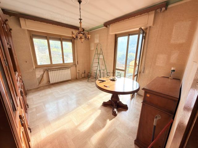Appartamento in vendita di 83 m² in Via Croce Bianca