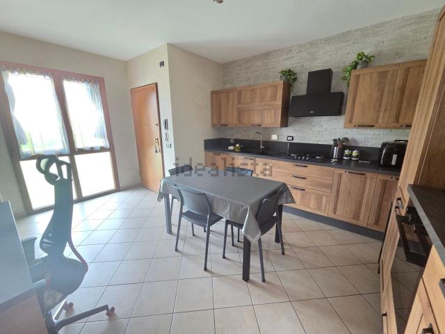 Appartamento in vendita di 83 m² in Via dei Bassi, 30