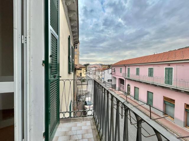 Appartamento in vendita di 83 m² in Via dei Partigiani, 64
