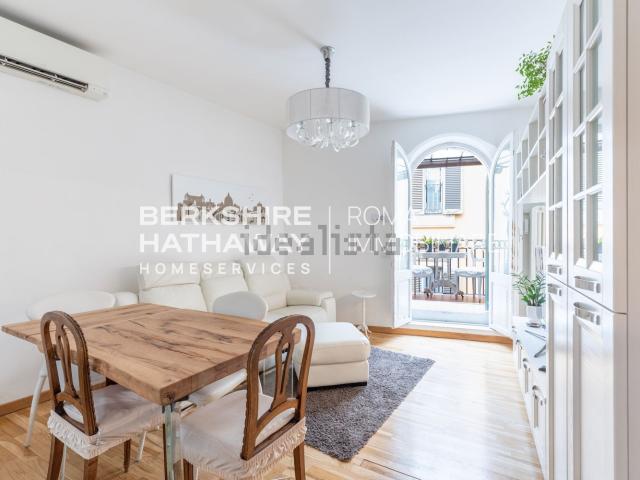 Appartamento in vendita di 83 m² in Via del Corso