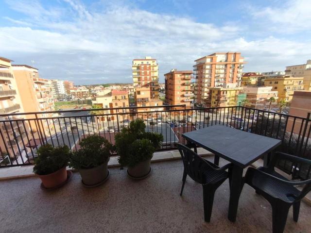 Appartamento in vendita di 83 m² in Via del Mare
