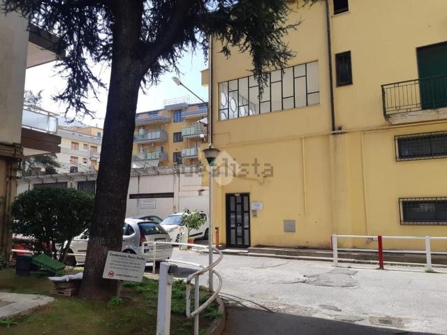Appartamento in vendita di 83 m² in Via Domenicantonio Siniscalchi, 62