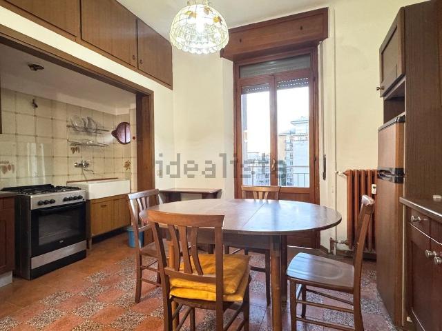 Appartamento in vendita di 83 m² in Via Don Luigi Guanella, 6