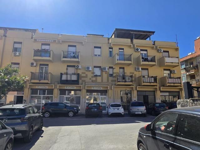Appartamento in vendita di 83 m² in Via Drago Casimiro, 7