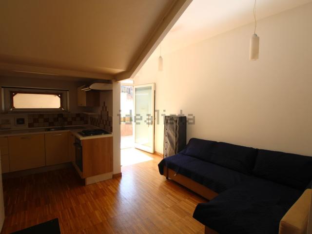 Appartamento in vendita di 83 m² in Via Esine, 47