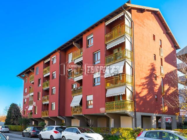 Appartamento in vendita di 83 m² in Via Francesco Costanzi Porrini, 7