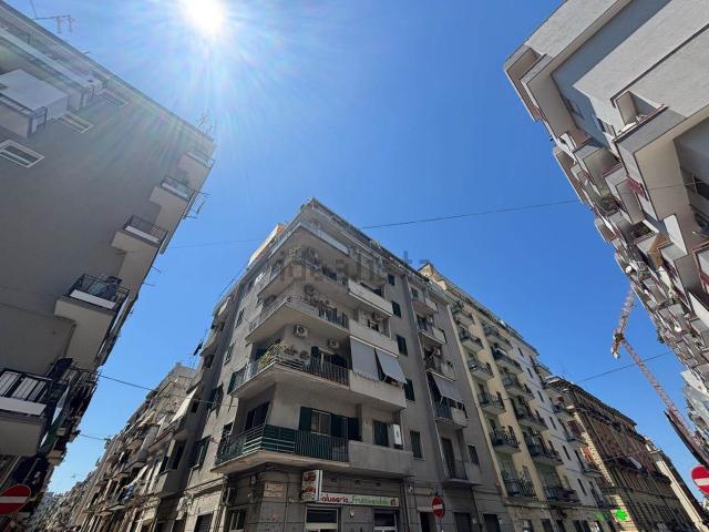 Appartamento in vendita di 83 m² in Via Francesco Lattanzio, 83