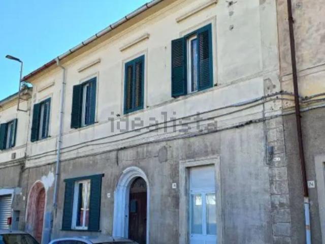 Appartamento in vendita di 83 m² in Via Francesco Pera