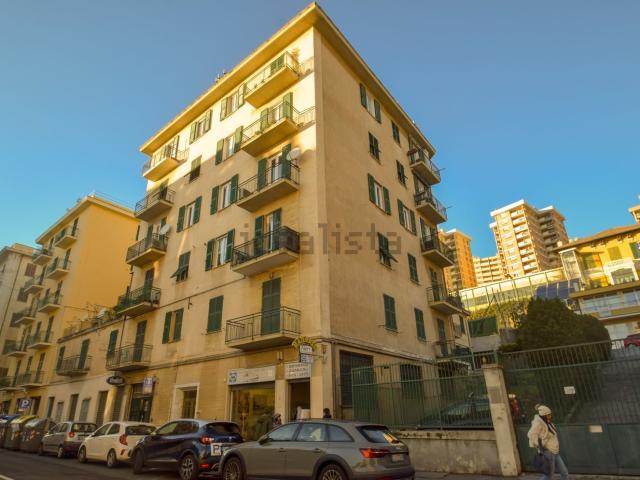 Appartamento in vendita di 83 m² in Via Gaspare Buffa, 27