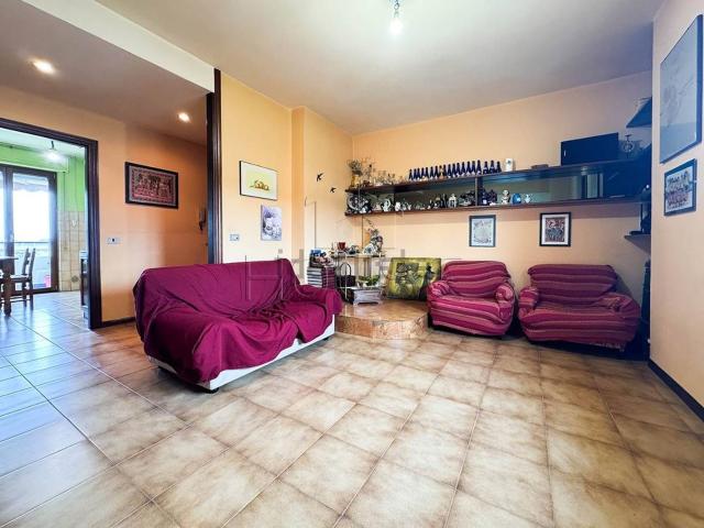 Appartamento in vendita di 83 m² in Via Giulio Pastore