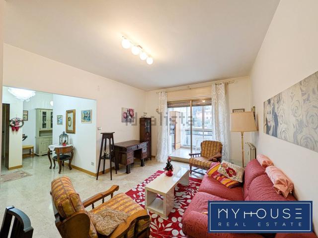 Appartamento in vendita di 83 m² in Via Giulia, 90