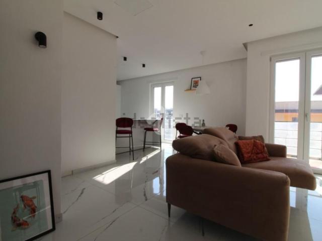 Appartamento in vendita di 83 m² in Via Martiri di Bellona