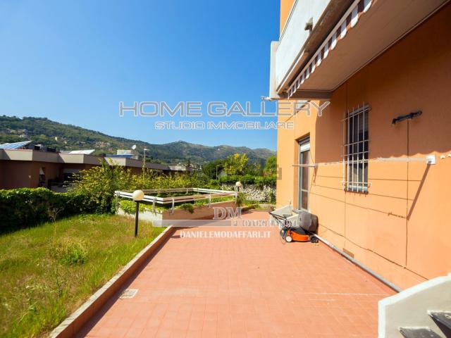 Appartamento in vendita di 83 m² in Via Monte Nero