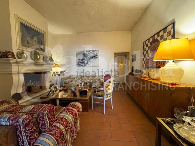 Appartamento in vendita di 83 m² in Via Montegrappa, 28