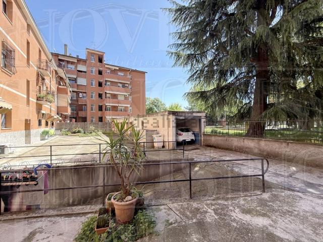 Appartamento in vendita di 83 m² in Via Monza, 42