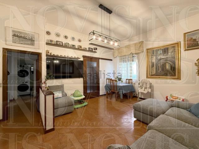Appartamento in vendita di 83 m² in Via Monza, 42