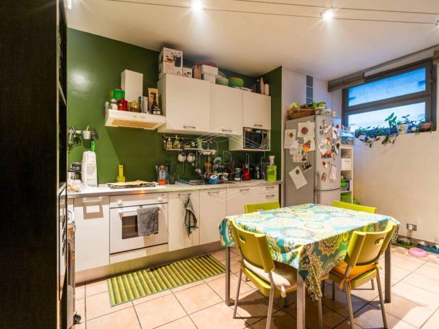 Appartamento in vendita di 83 m² in Via Morazzone, 17