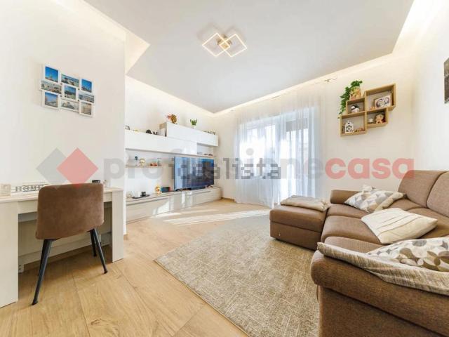 Appartamento in vendita di 83 m² in Via Natale Betti