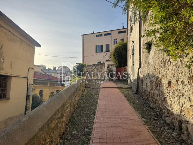 Appartamento in vendita di 83 m² in Via Palma, 37