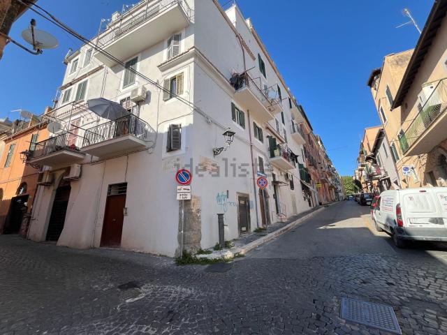 Appartamento in vendita di 83 m² in Via Piano delle Grazie, 2