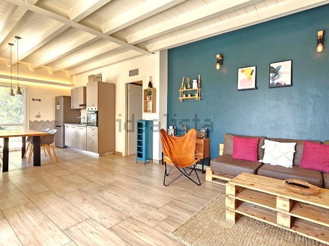 Appartamento in vendita di 83 m² in Via Porte Rosse, 24