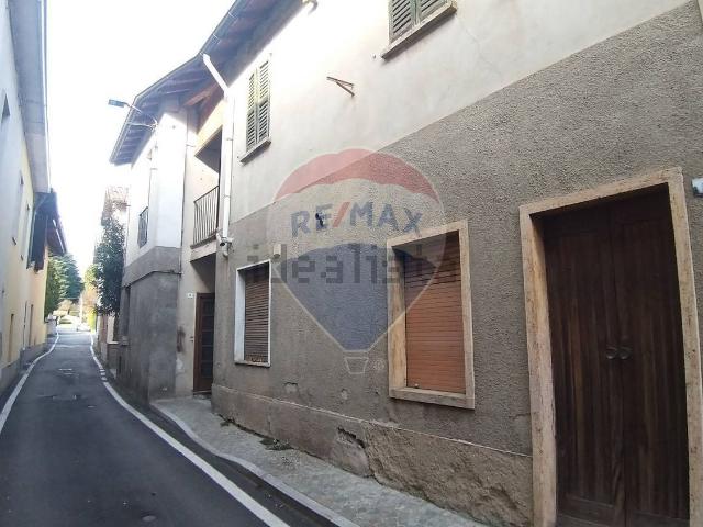 Appartamento in vendita di 83 m² in Via Roma