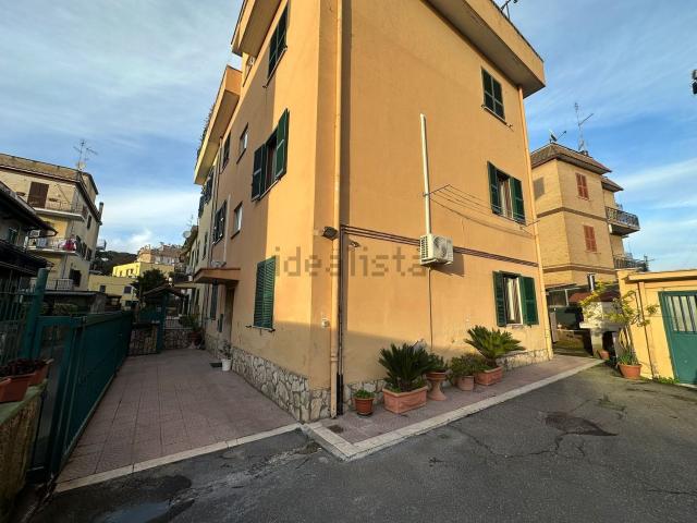 Appartamento in vendita di 83 m² in Via Schilpario