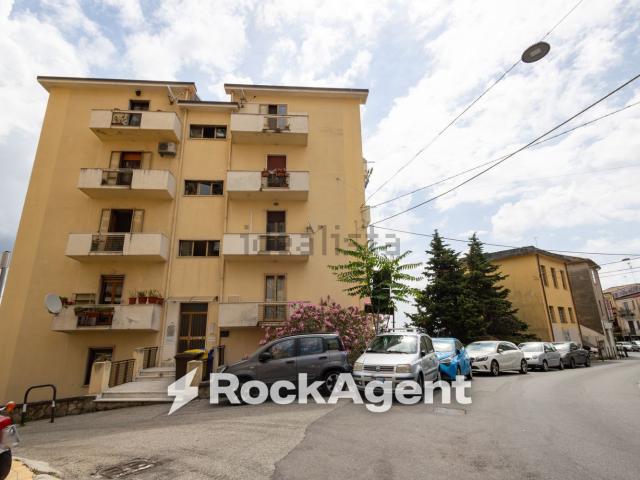 Appartamento in vendita di 83 m² in Via Sant&apos Agostino, 1