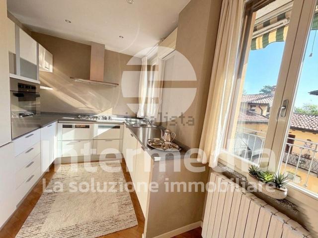 Appartamento in vendita di 83 m² in Via San Rocco, 3