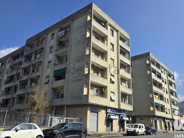 Appartamento in vendita di 83 m² in Via Struppa, 108