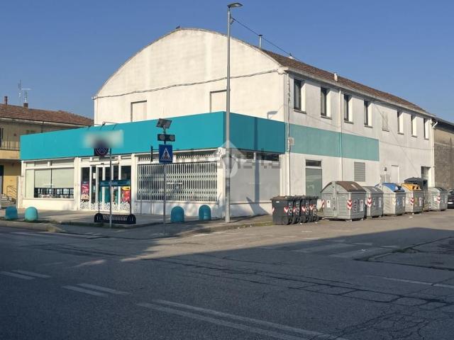 Appartamento in vendita di 800 m² in Via Porta Catena, 37
