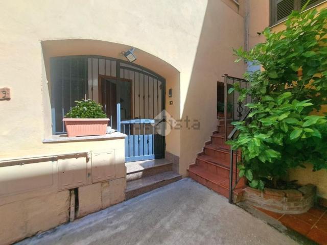 Appartamento in vendita di 80 m² in Borgo Garibaldi, 9