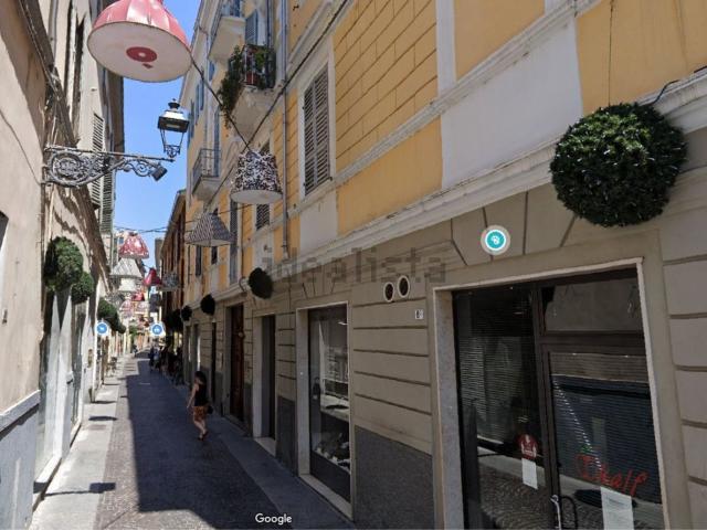 Appartamento in vendita di 80 m² in Borgo Giacomo Tommasini, 8