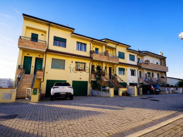 Appartamento in vendita di 80 m² in Borgo Tombe, 26