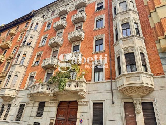 Appartamento in vendita di 80 m² in Corso Alessandro Tassoni, 30