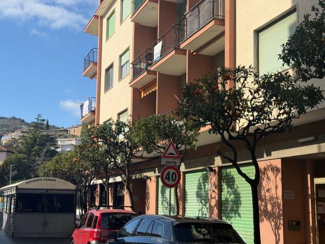 Appartamento in vendita di 80 m² in Corso Europa, 38