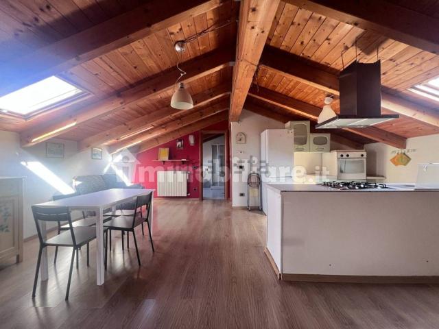 Appartamento in vendita di 80 m² in Corso Fratelli Bandiera, 21