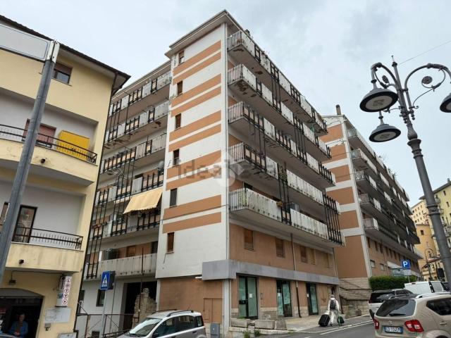 Appartamento in vendita di 80 m² in Corso G. Garibaldi, 32