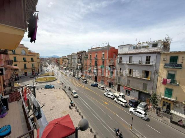 Appartamento in vendita di 80 m² in Corso San Giovanni a Teduccio, 262