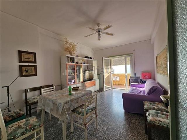 Appartamento in vendita di 80 m² in Lungomare delle Sirene