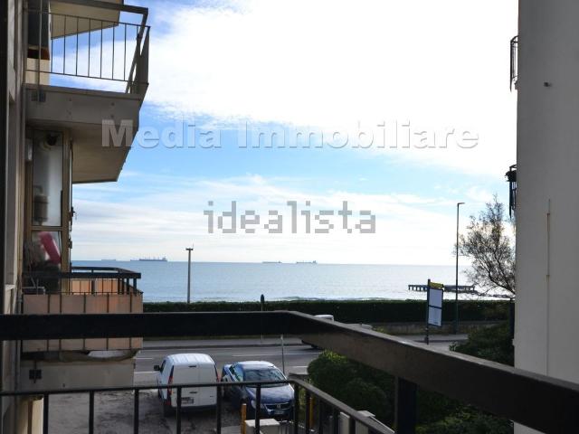 Appartamento in vendita di 80 m² in Lungomare Guglielmo Marconi, 75