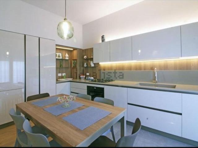 Appartamento in vendita di 80 m² in Lungomare Leonardo da Vinci